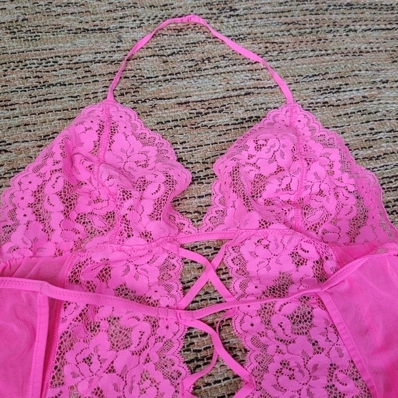 La Senza Lingerie and Matching Panty - Picture 9 of 14